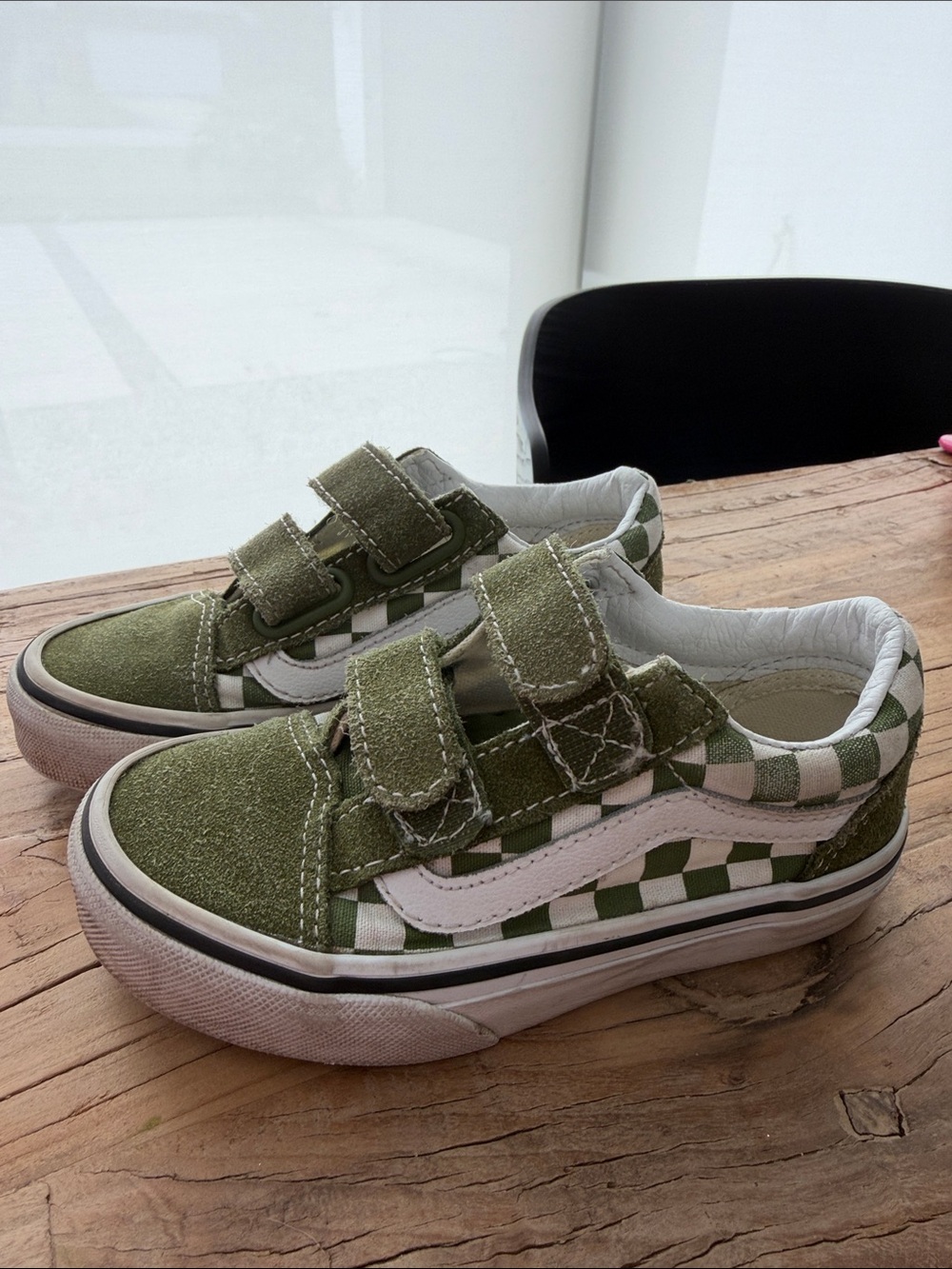 Vans Kids Checkerboard Velcro Sneakers in Olive Green and White